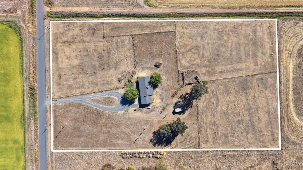 3342 Erle Road - Photo 1
