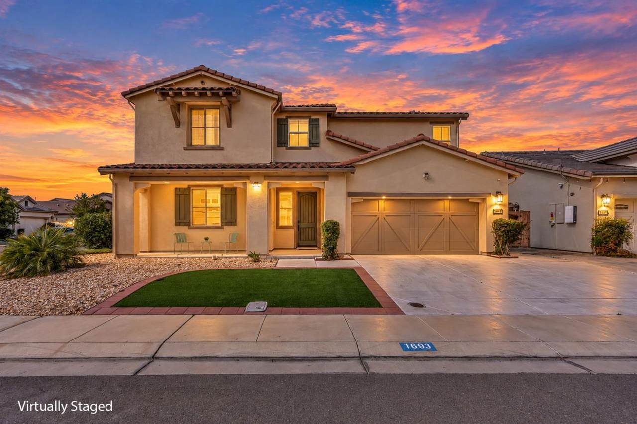 1693 Harvest Lane - Photo 1