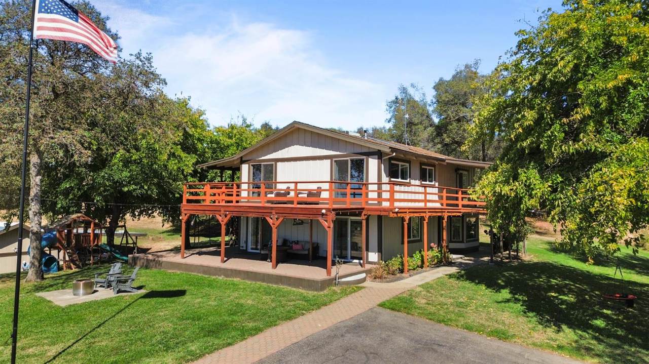 3755 Ayres Holmes Lane - Photo 1