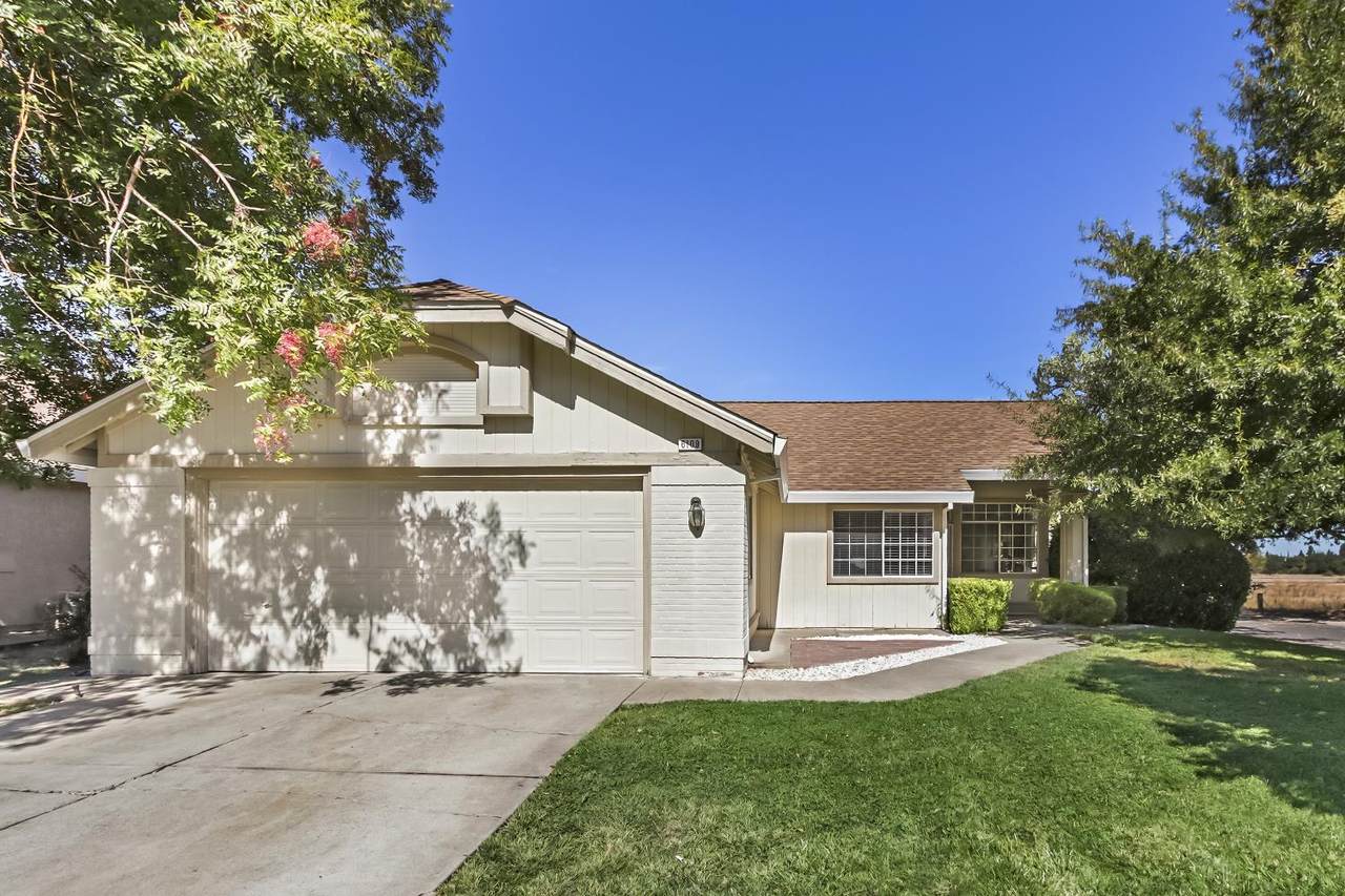 6109 Brockenhurst Drive - Photo 1