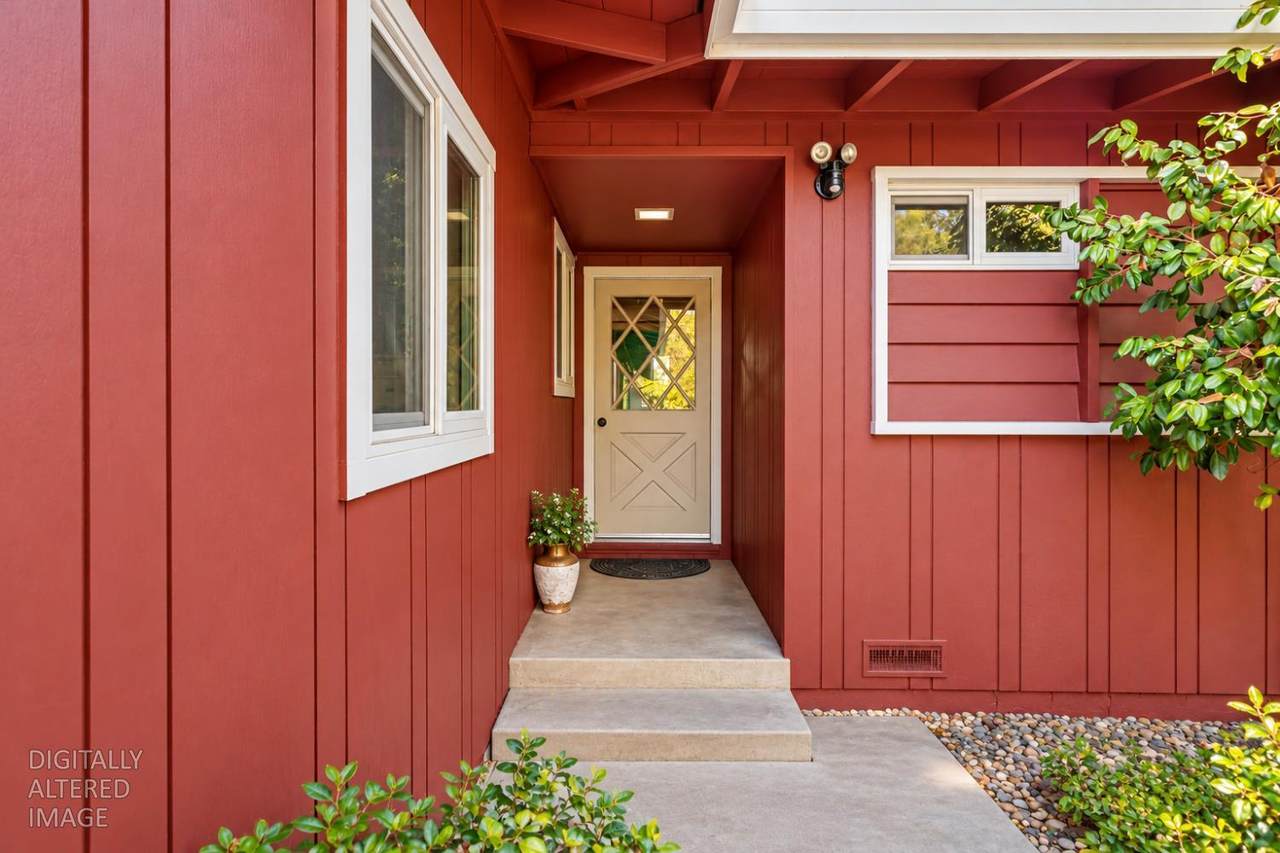 https://bt-photos.global.ssl.fastly.net/sacramento/1280_boomver_1_561230464-2.jpg