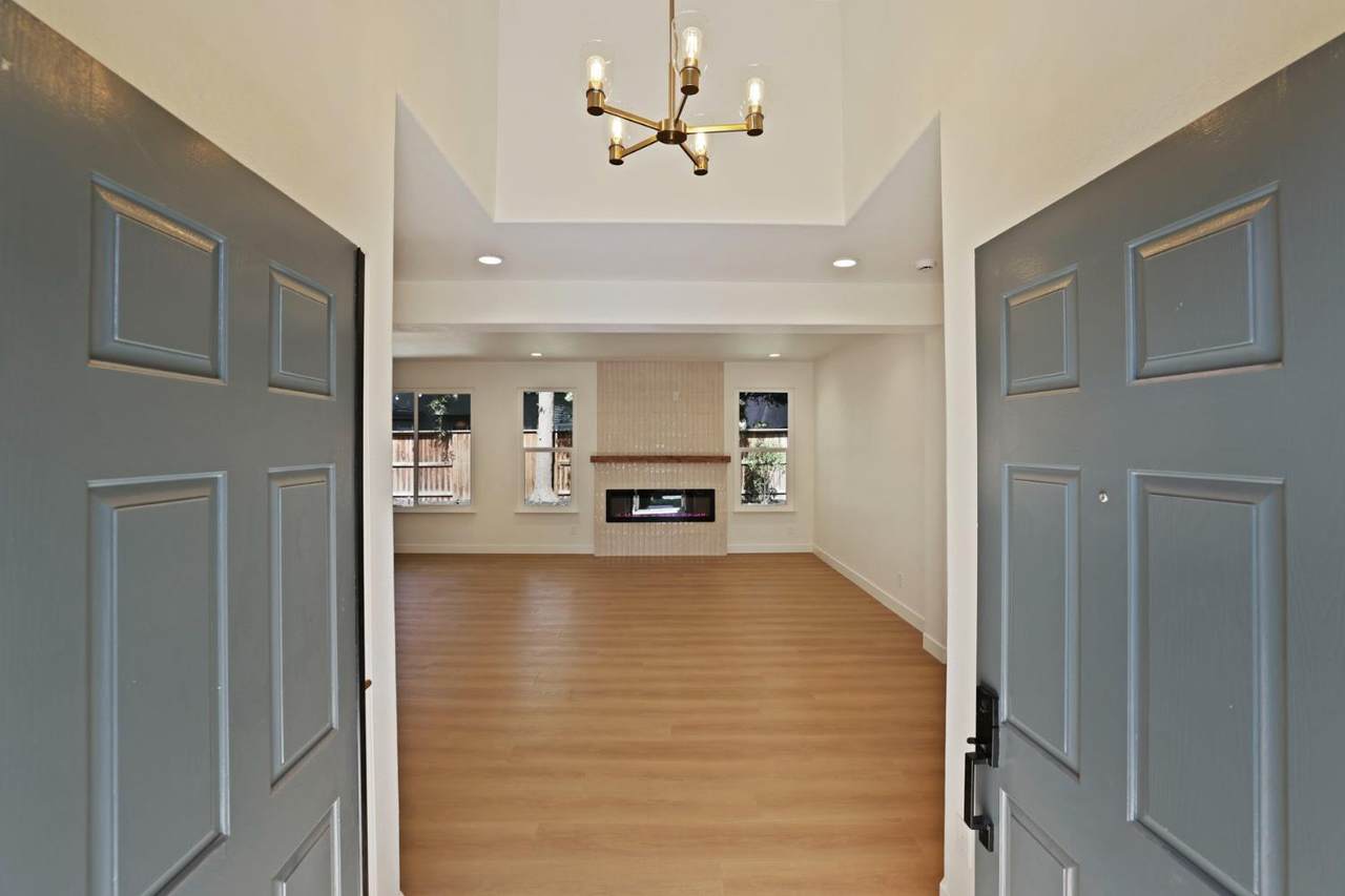 https://bt-photos.global.ssl.fastly.net/sacramento/1280_boomver_1_561230683-2.jpg