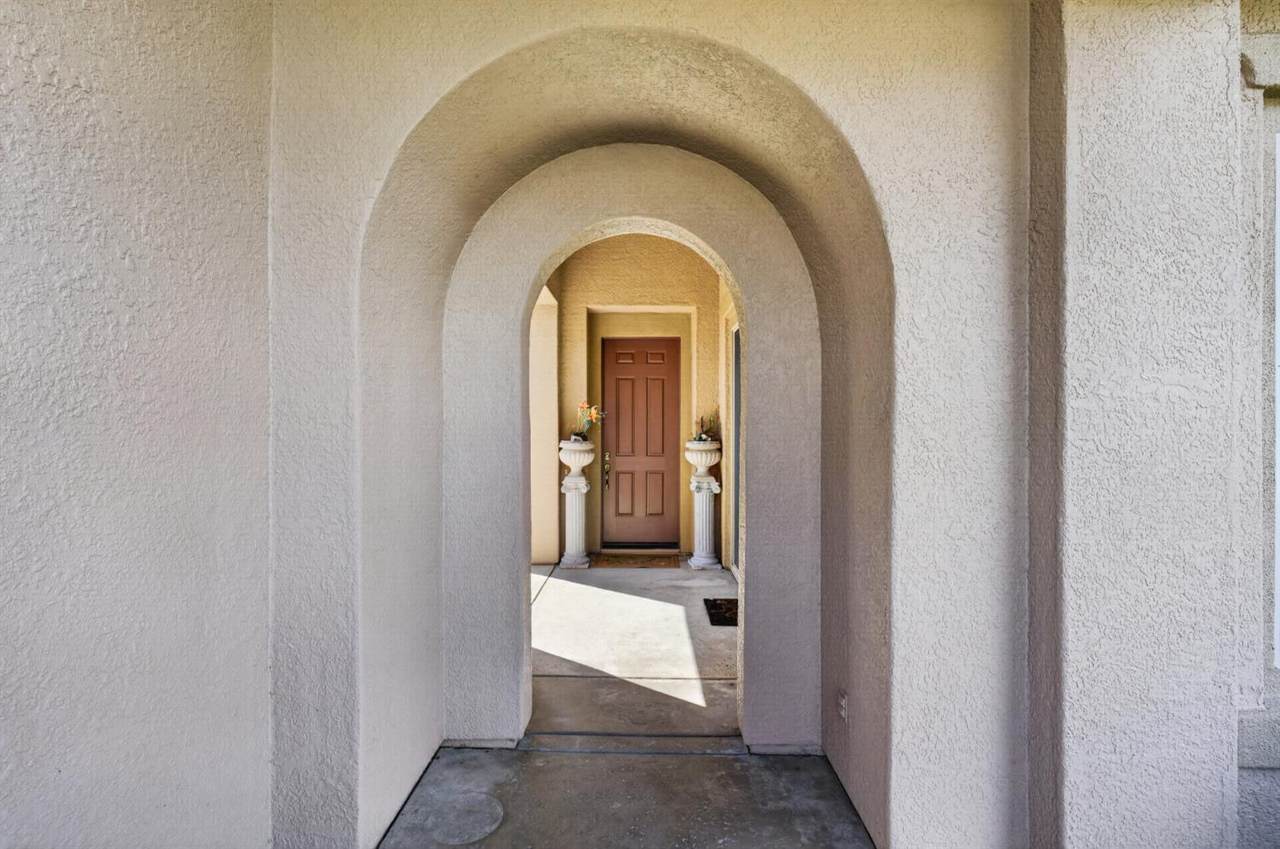 https://bt-photos.global.ssl.fastly.net/sacramento/1280_boomver_1_561230753-2.jpg