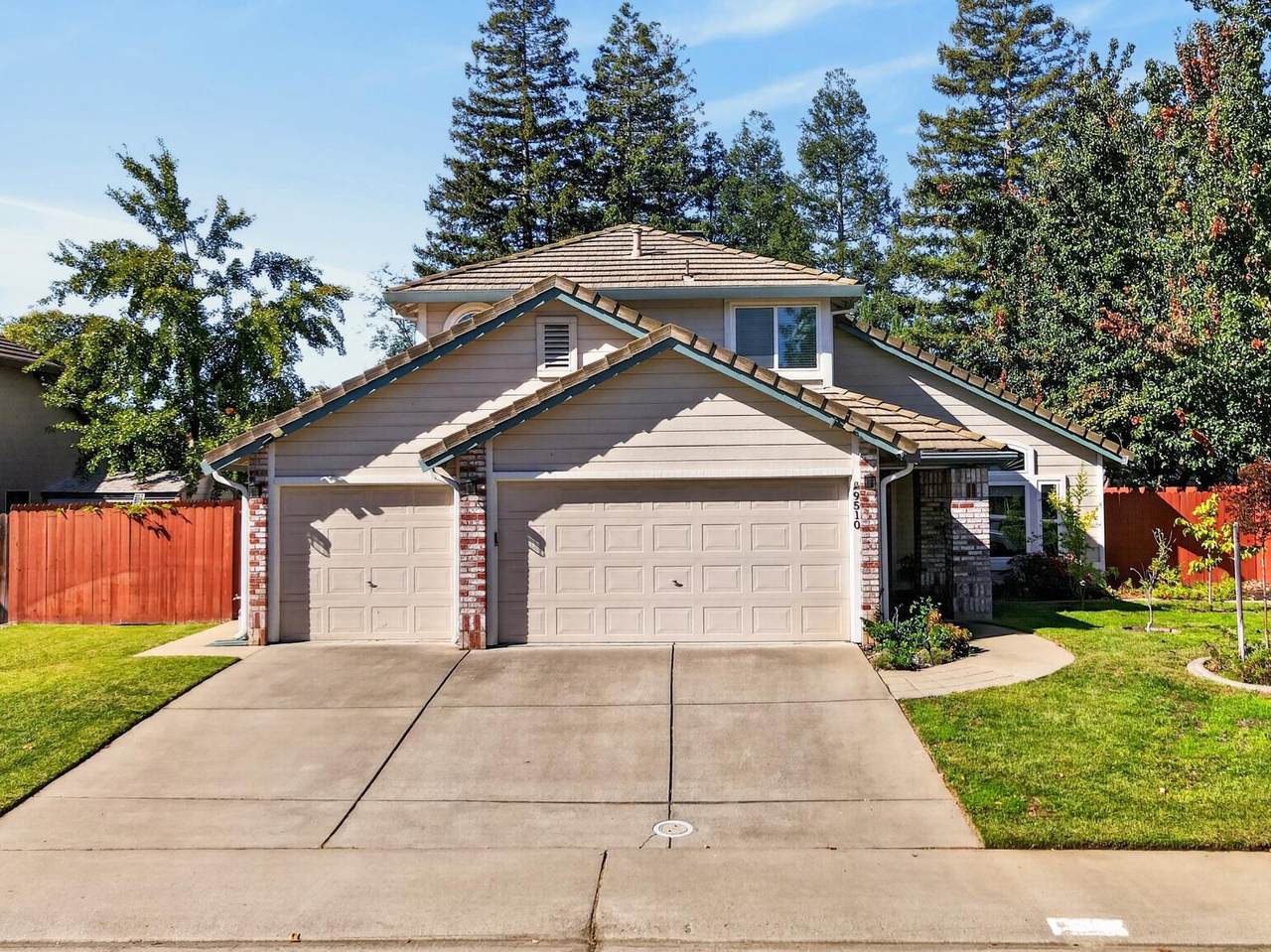 9510 Royston Way - Photo 1