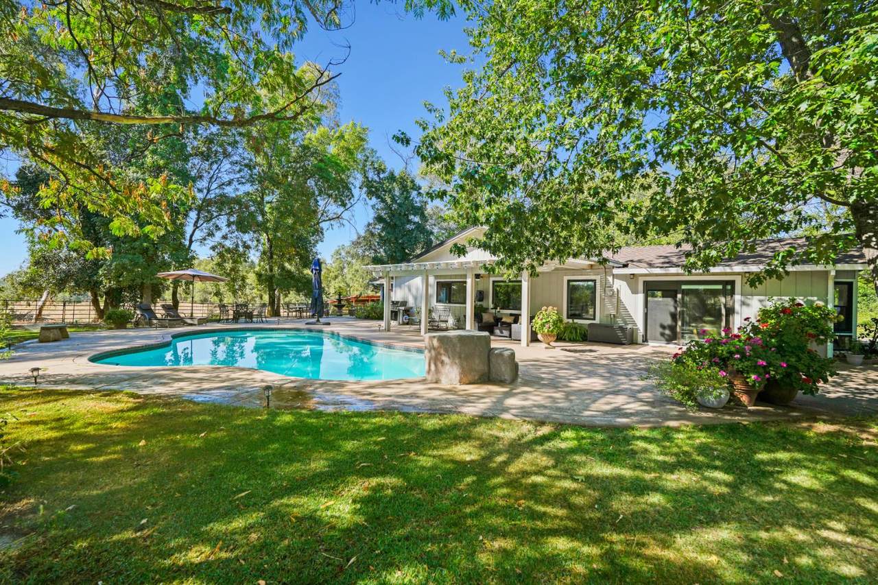 5400 Wise Road - Photo 1