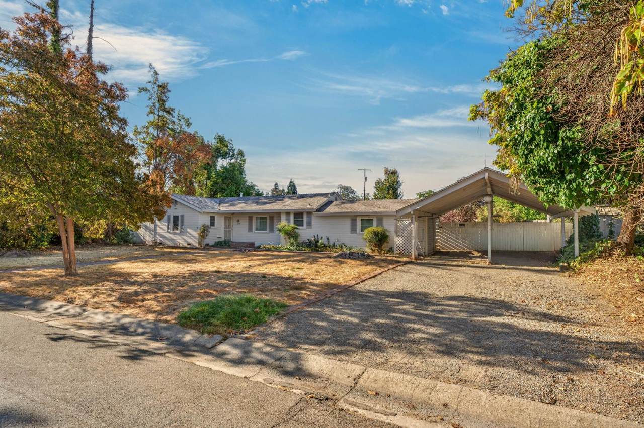 https://bt-photos.global.ssl.fastly.net/sacramento/1280_boomver_1_561230854-2.jpg