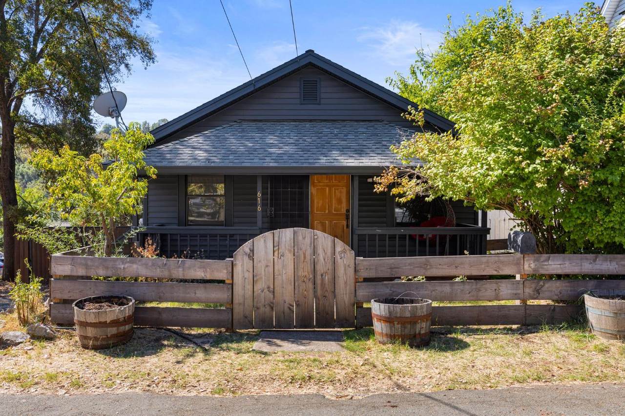 https://bt-photos.global.ssl.fastly.net/sacramento/1280_boomver_1_561230892-2.jpg