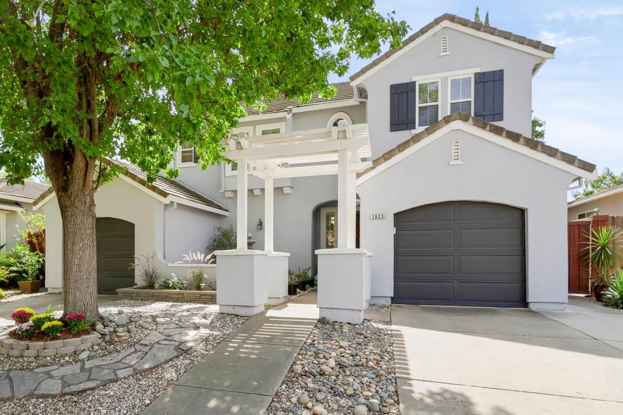 https://bt-photos.global.ssl.fastly.net/sacramento/1280_boomver_1_561230991-2.jpg