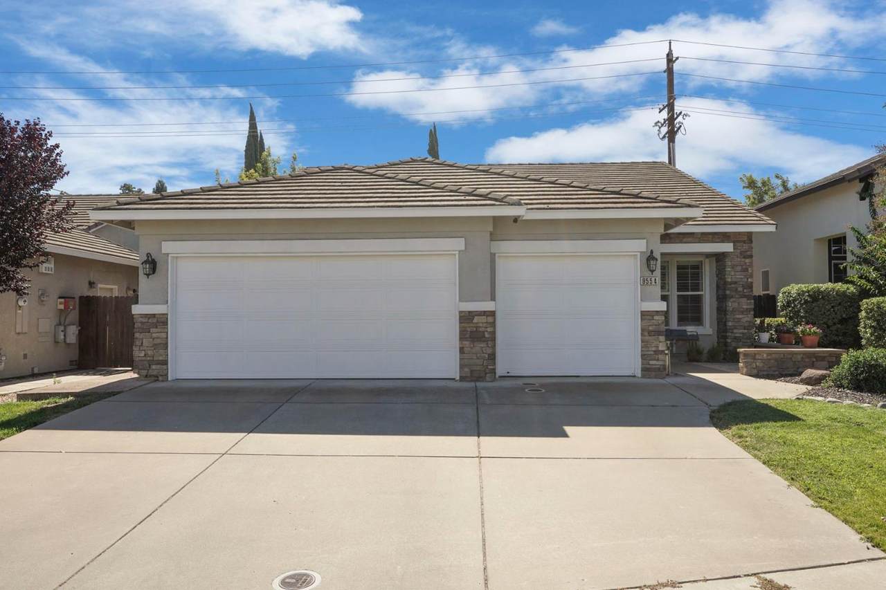 9554 Harvest Gold Court - Photo 1