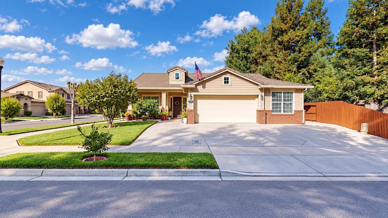 4403 Cherry Blossom Lane - Photo 1