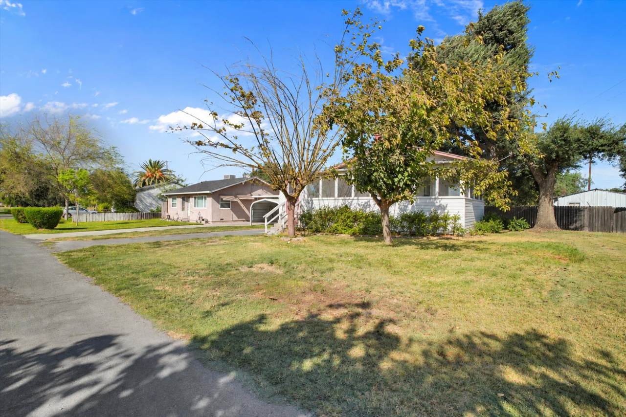 https://bt-photos.global.ssl.fastly.net/sacramento/1280_boomver_1_561231290-2.jpg