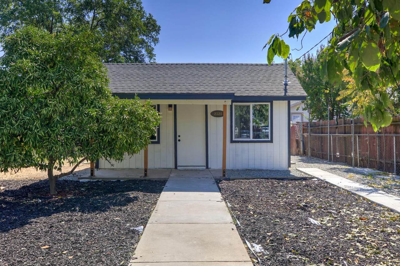 2328 Boxwood Street - Photo 1