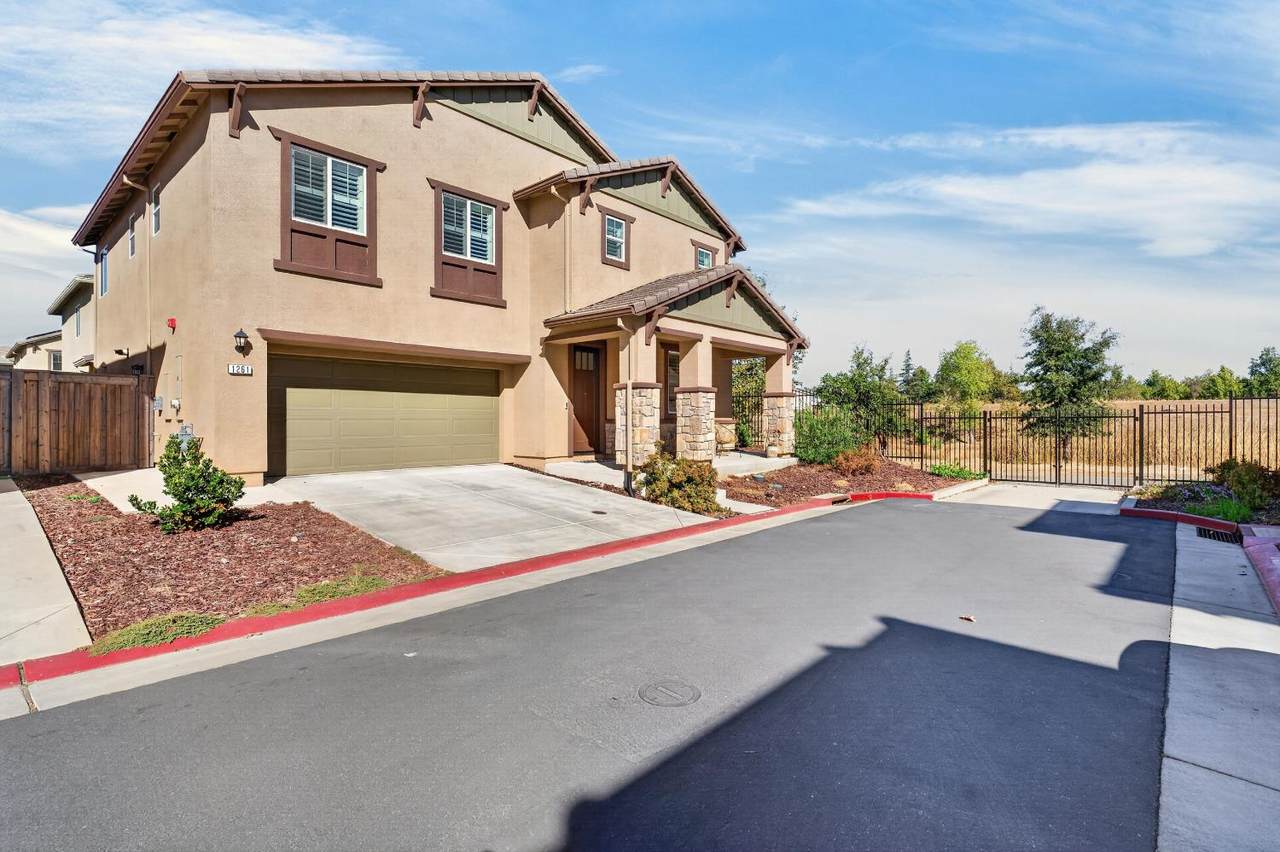 https://bt-photos.global.ssl.fastly.net/sacramento/1280_boomver_1_561231523-2.jpg