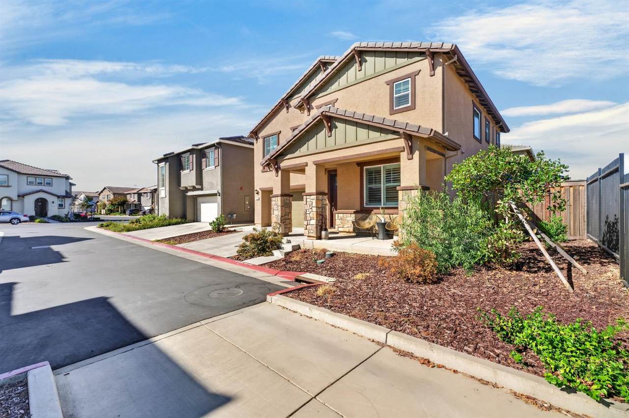 https://bt-photos.global.ssl.fastly.net/sacramento/1280_boomver_1_561231523-2.jpg