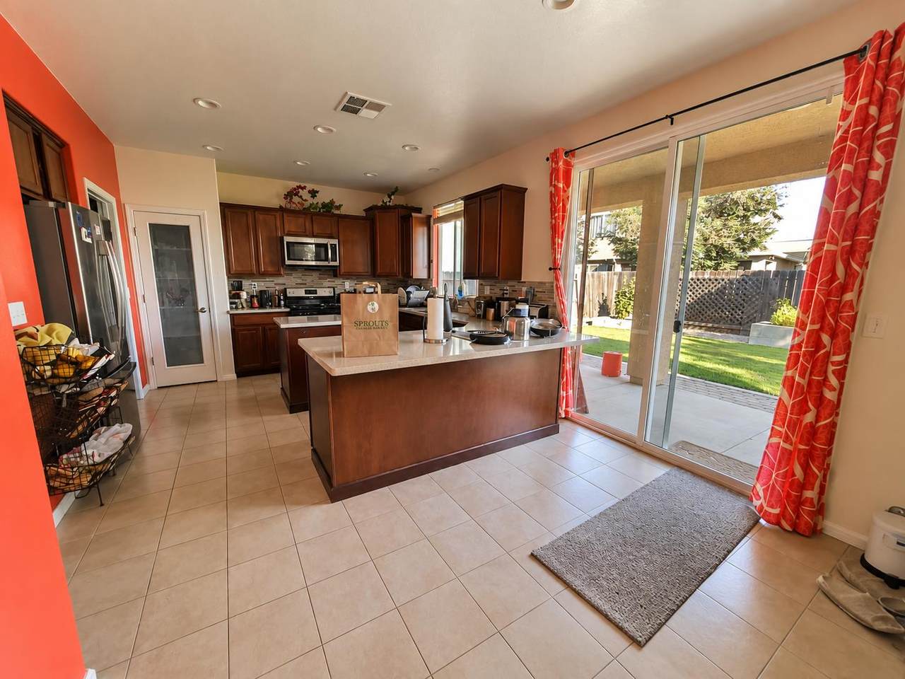 https://bt-photos.global.ssl.fastly.net/sacramento/1280_boomver_1_561231560-2.jpg