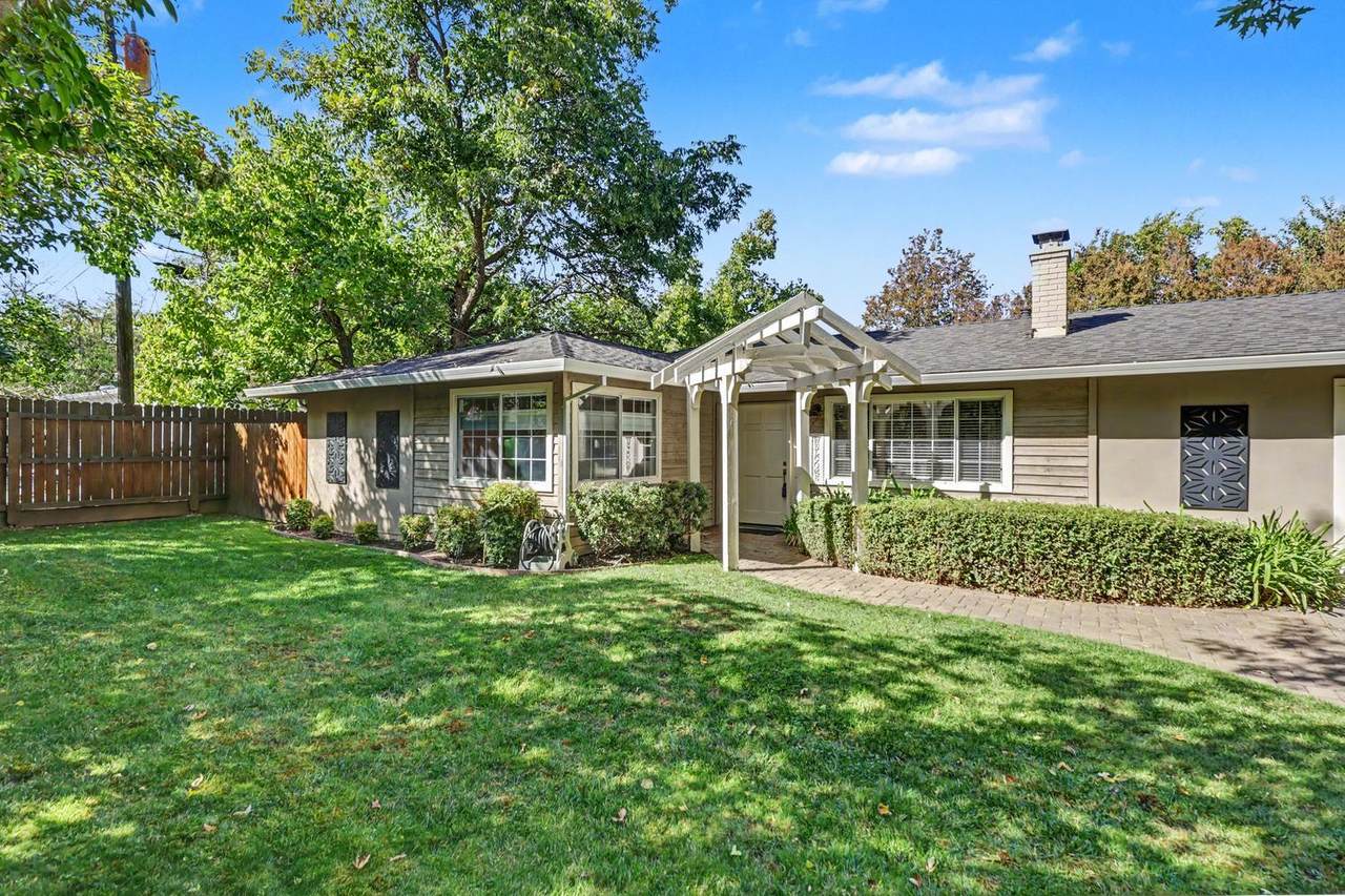 https://bt-photos.global.ssl.fastly.net/sacramento/1280_boomver_1_561231563-2.jpg