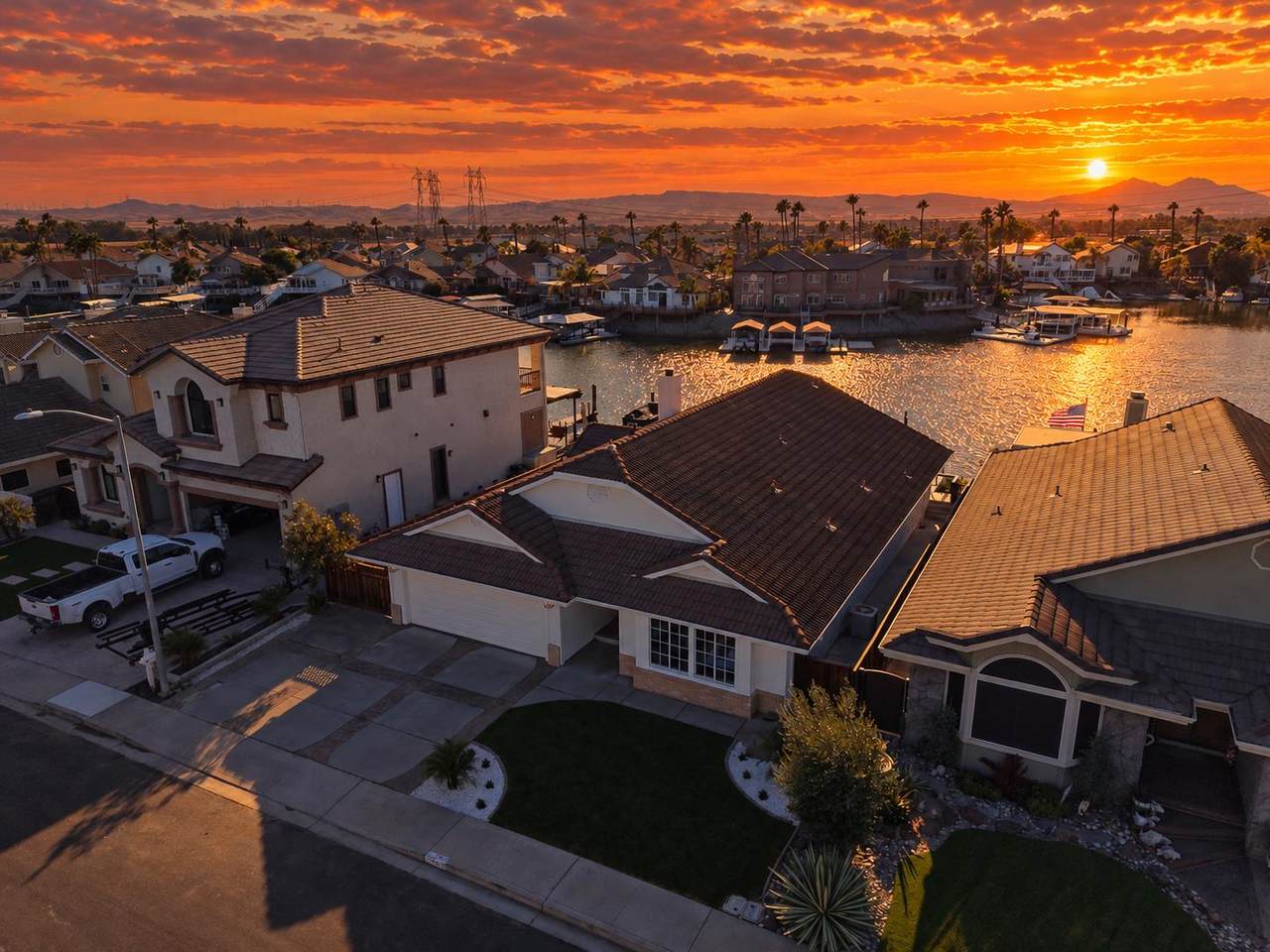 https://bt-photos.global.ssl.fastly.net/sacramento/1280_boomver_1_561231727-2.jpg