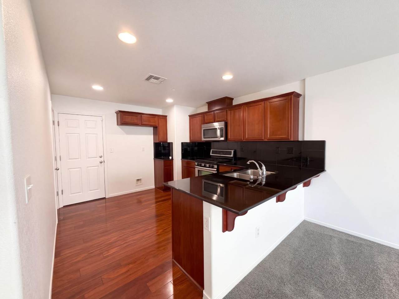 https://bt-photos.global.ssl.fastly.net/sacramento/1280_boomver_1_561231999-2.jpg