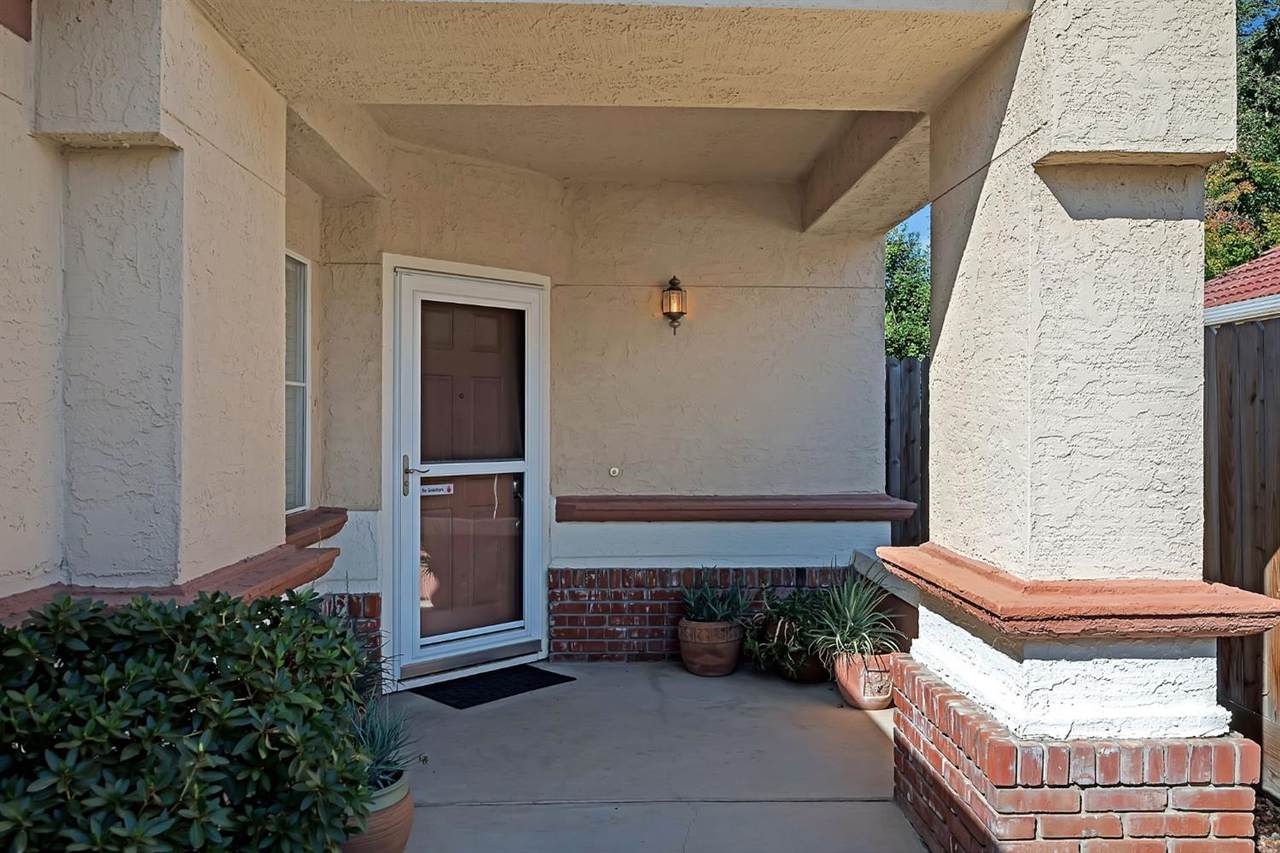https://bt-photos.global.ssl.fastly.net/sacramento/1280_boomver_1_561232081-2.jpg