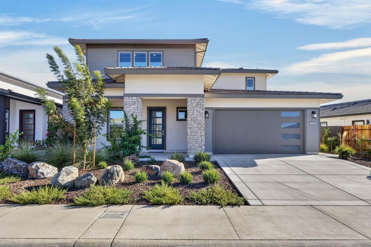 9260 Janowicz Street - Photo 1