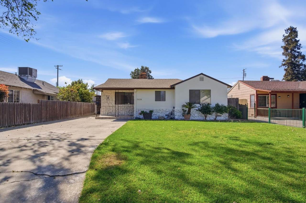 1438 Cahill Avenue - Photo 1