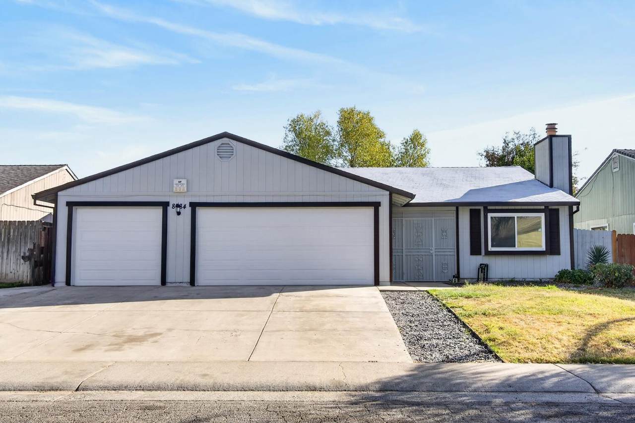 8684 Tiogawoods Drive - Photo 1