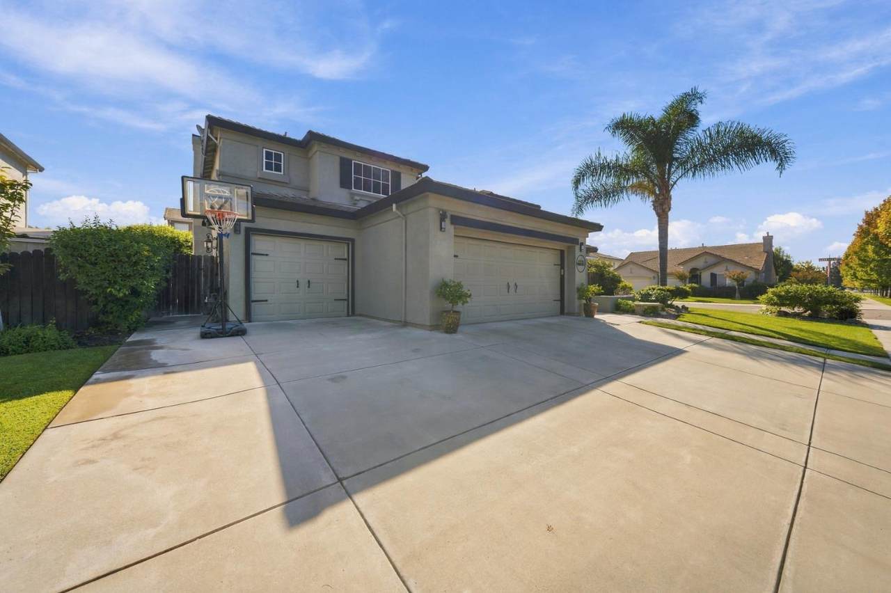 https://bt-photos.global.ssl.fastly.net/sacramento/1280_boomver_1_561232416-2.jpg