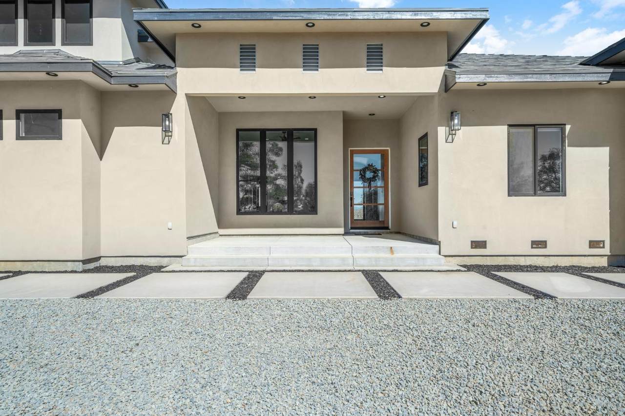 https://bt-photos.global.ssl.fastly.net/sacramento/1280_boomver_1_561232422-2.jpg