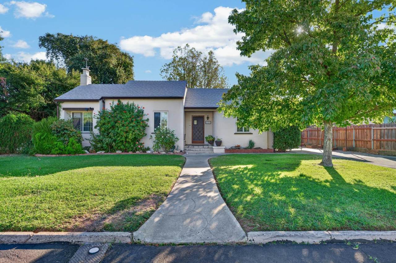 6628 6th Street - Photo 1