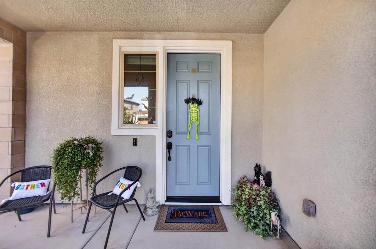 https://bt-photos.global.ssl.fastly.net/sacramento/1280_boomver_1_561232800-2.jpg