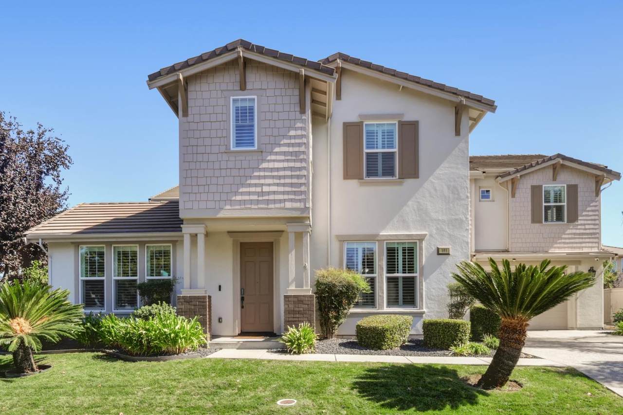 https://bt-photos.global.ssl.fastly.net/sacramento/1280_boomver_1_561232811-2.jpg