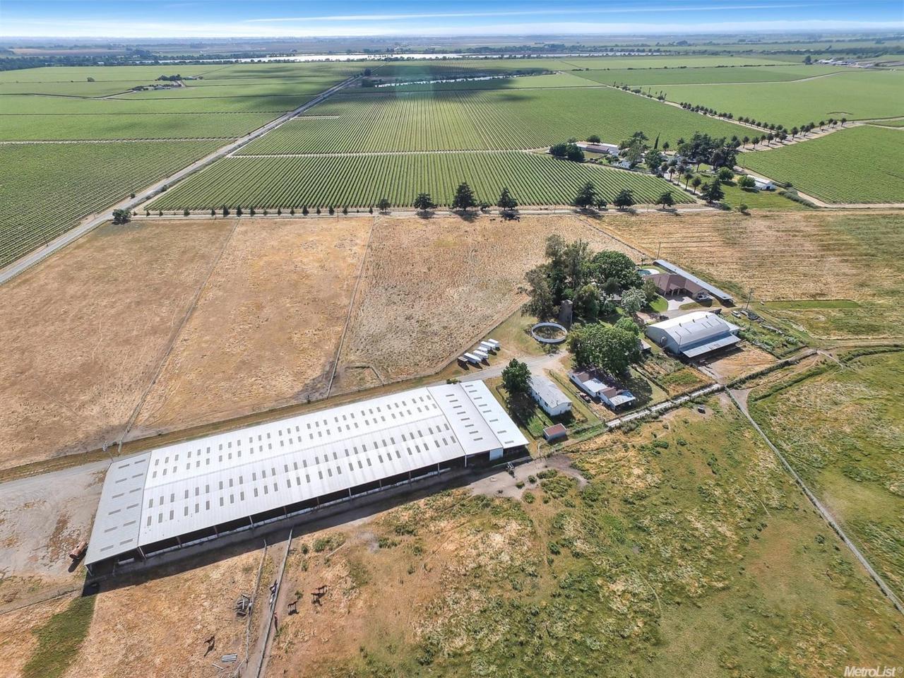 3215 Dierssen Road - Photo 1
