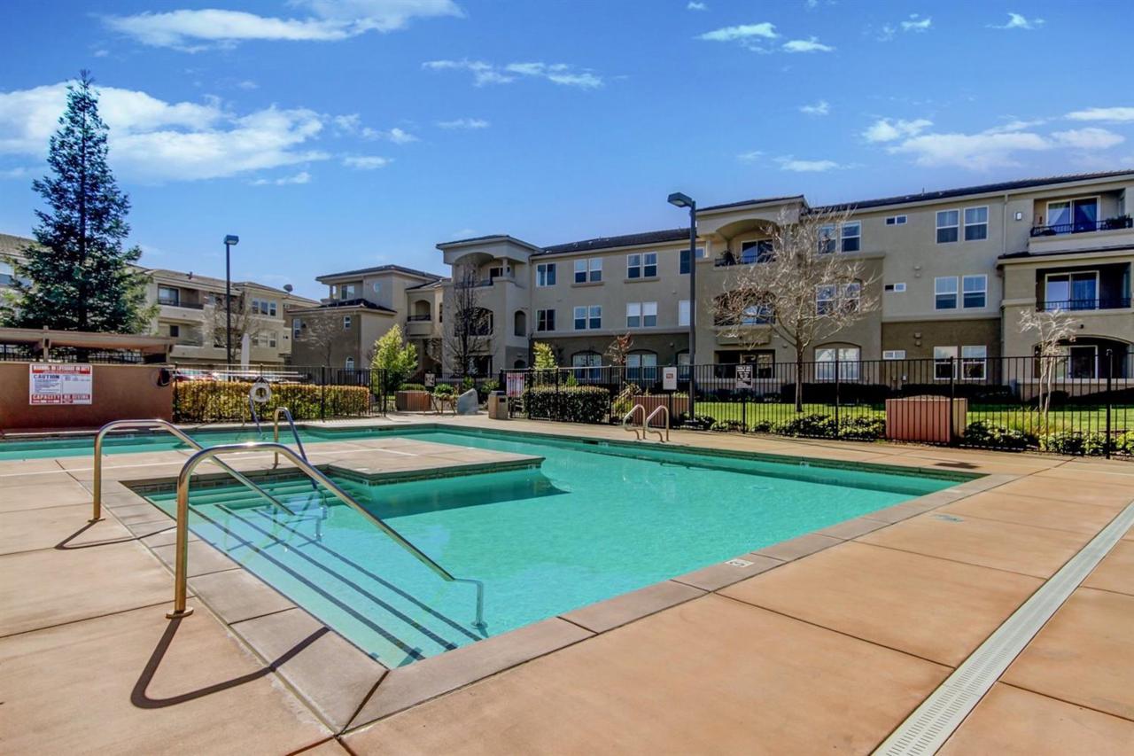 1100 Moon Circle - Photo 1