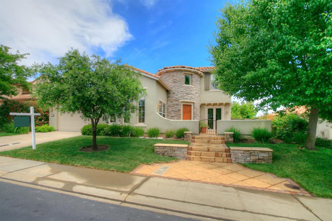 1720 Terracina Drive - Photo 1
