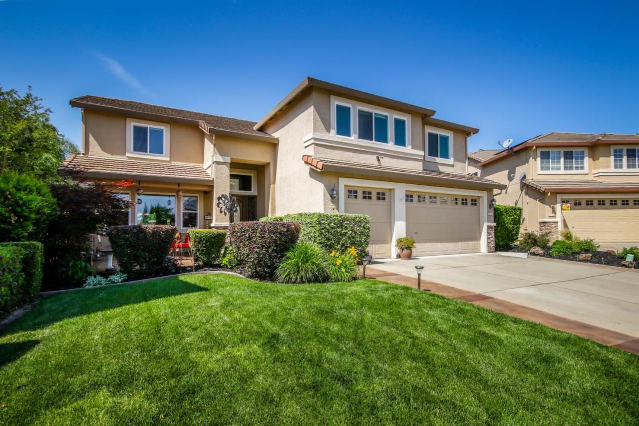 2107 Kyle R Court - Photo 1