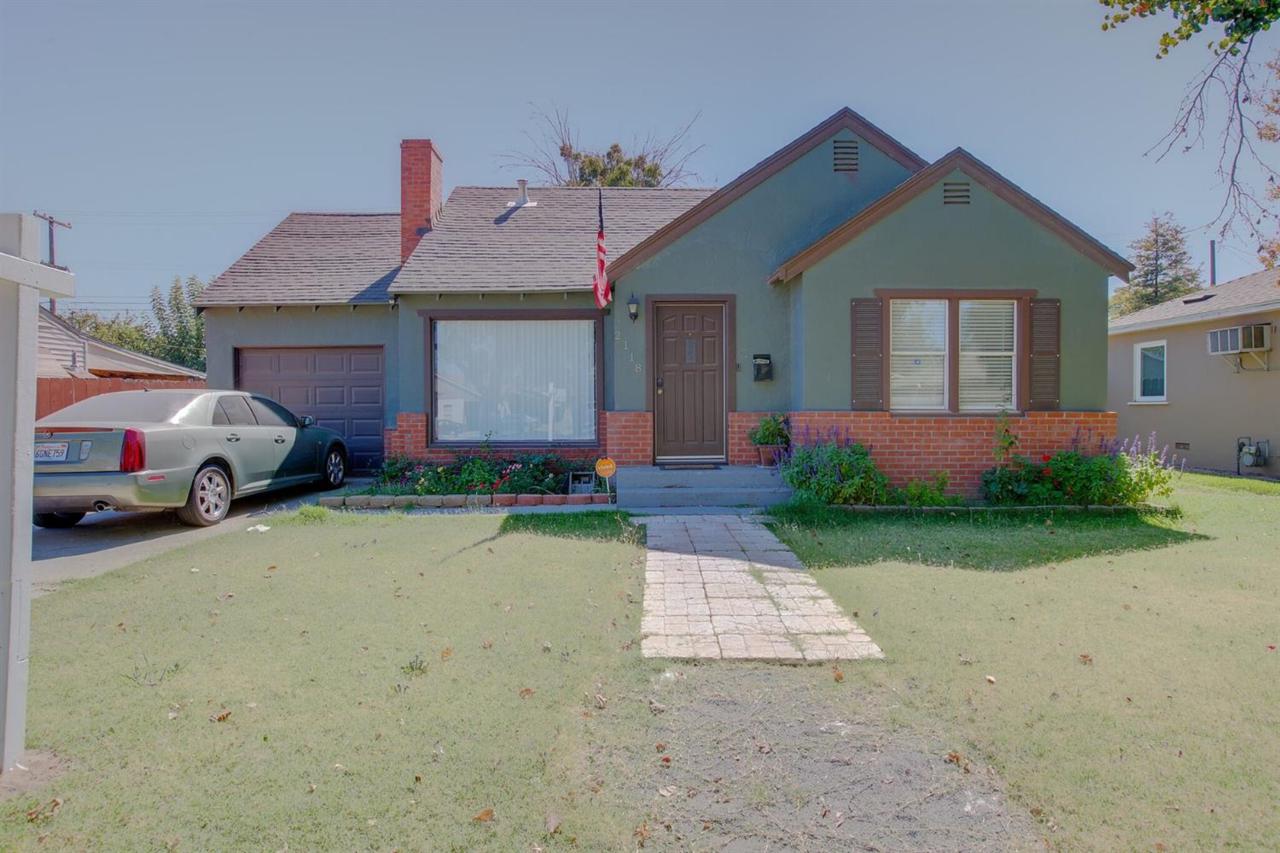 2118 Miller Ave - Photo 1