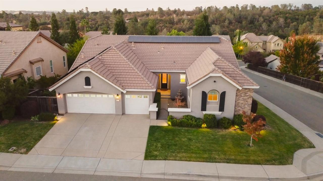601 Oakhurst Terrace - Photo 1
