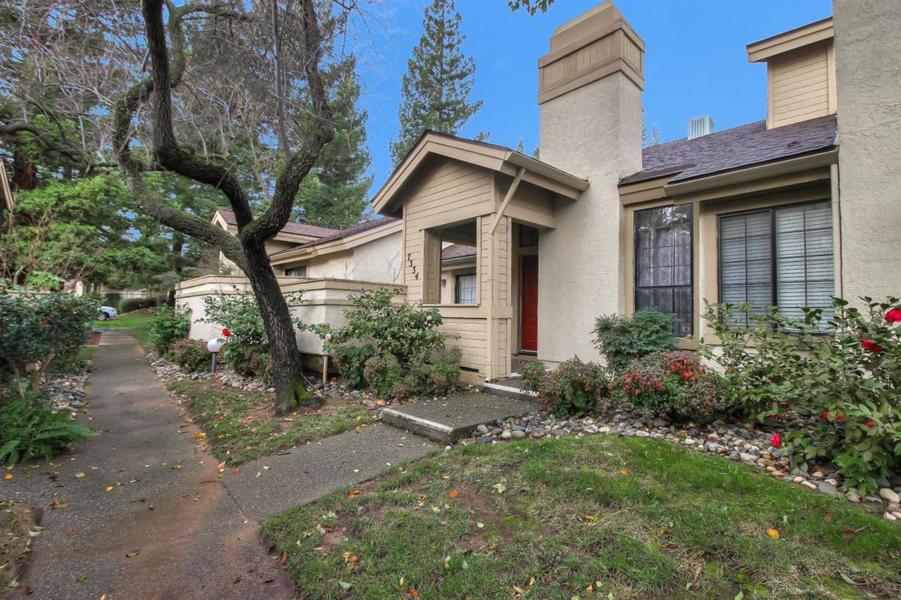 7534 Creekridge Lane - Photo 1