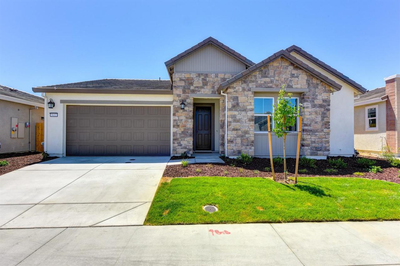 5032 Moonraker Lane - Photo 1