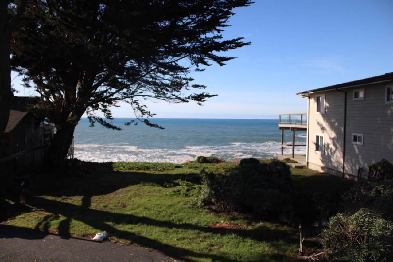 495 Sea Court - Photo 1