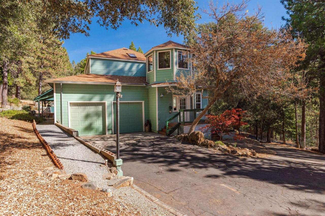 20001 Pine Drive - Photo 1