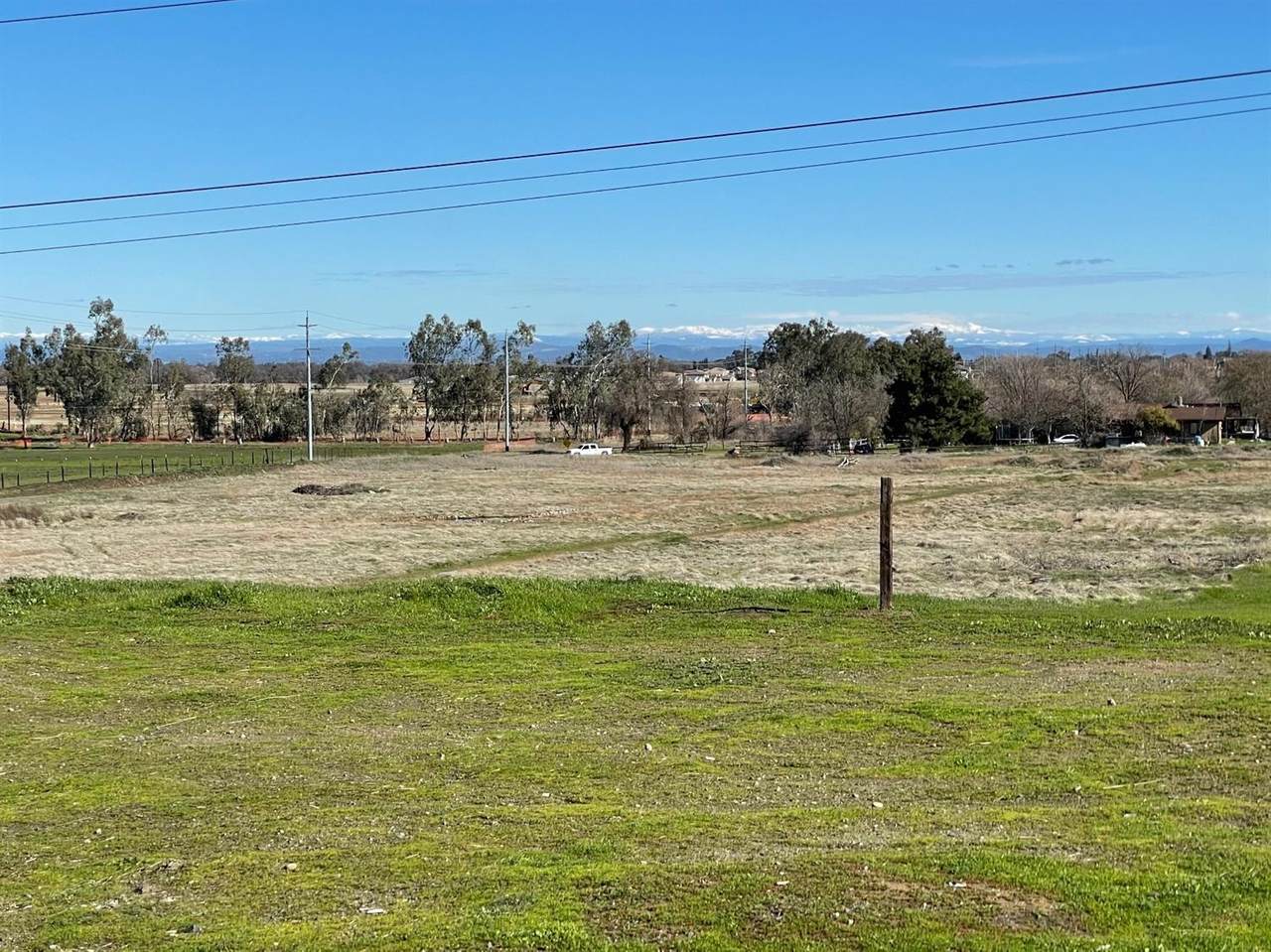 5525 Pfe Road - Photo 1