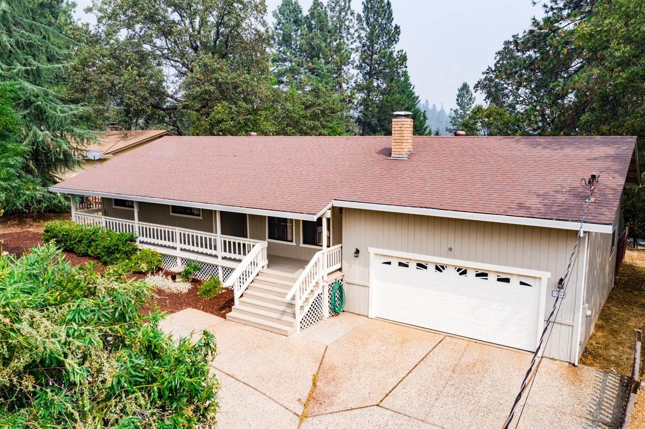 15540 Lorie Drive - Photo 1