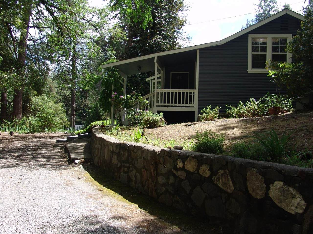 834 Old Washington Road - Photo 1