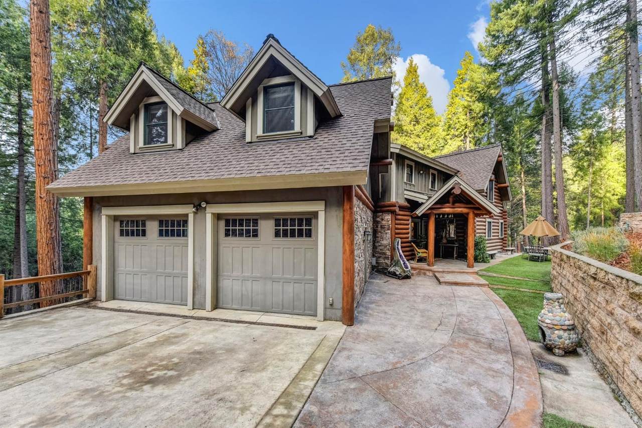 5300 Sierra Springs Drive - Photo 1