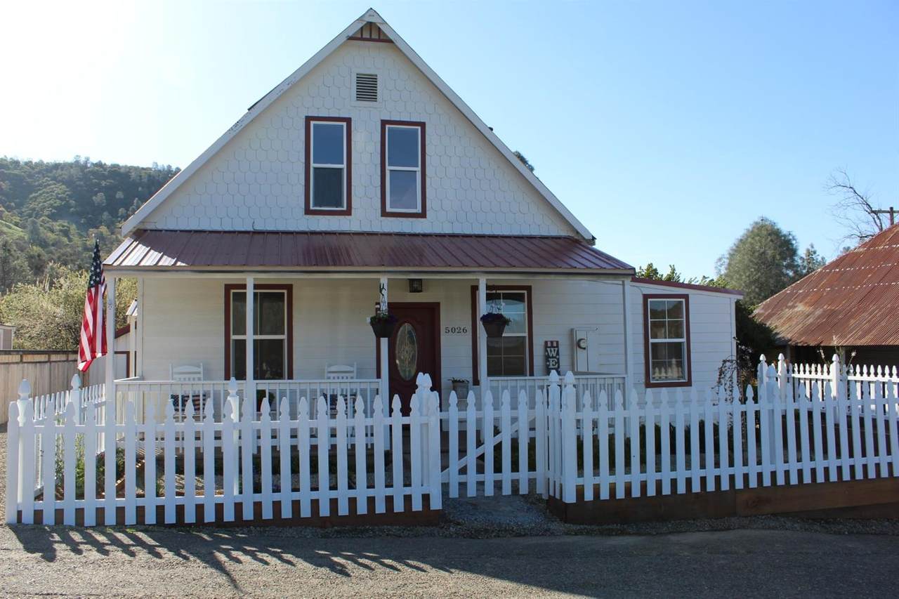 5026 Water Street - Photo 1