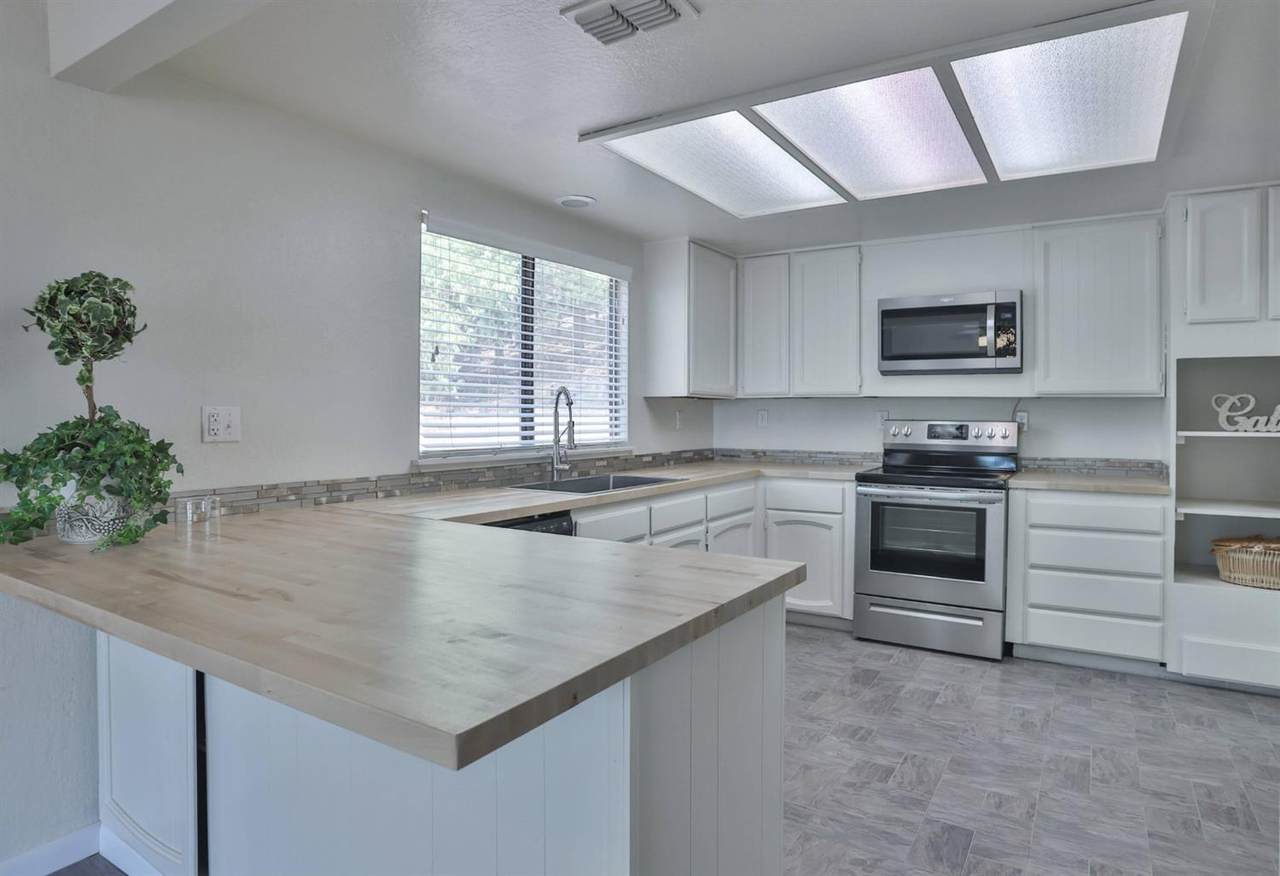 3101 Seven Up Ranch Road - Photo 1