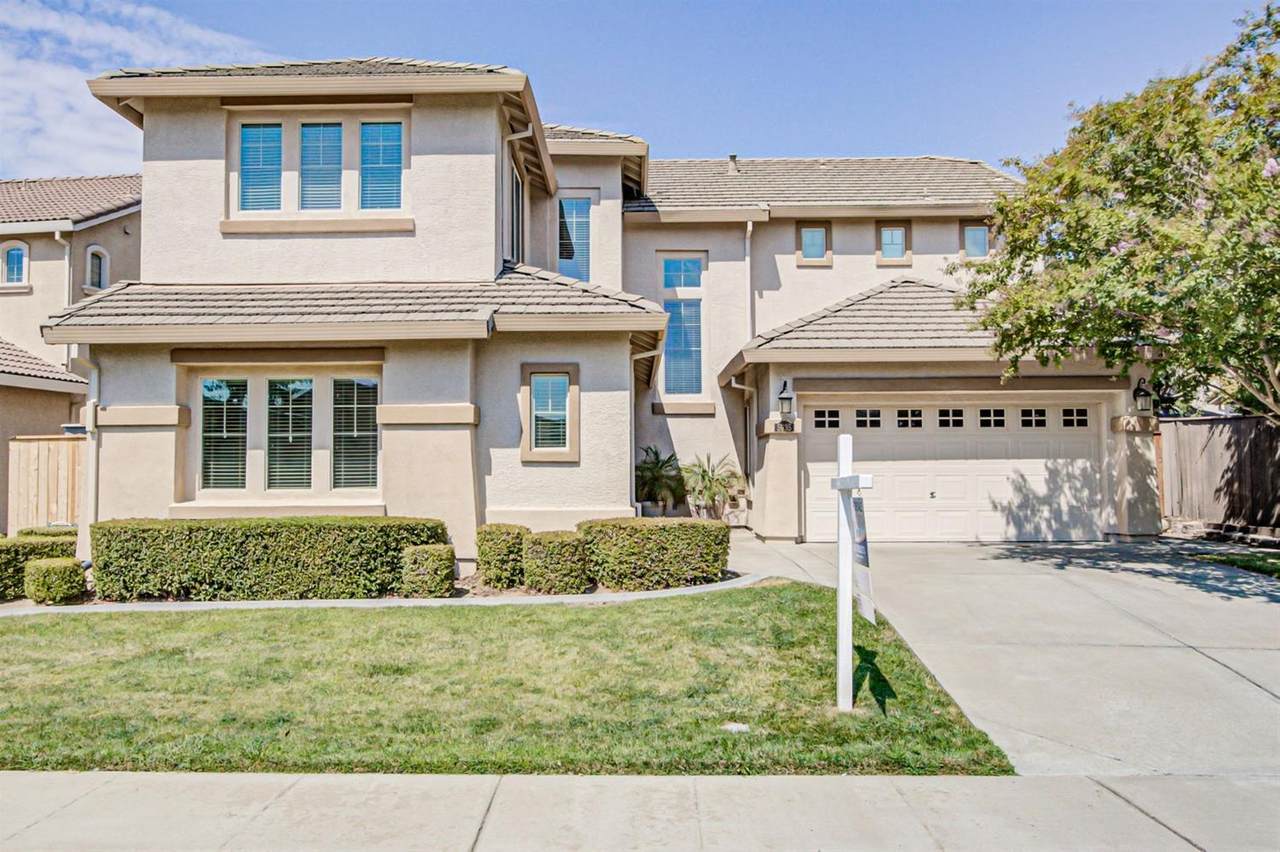 5935 Radmere Drive - Photo 1