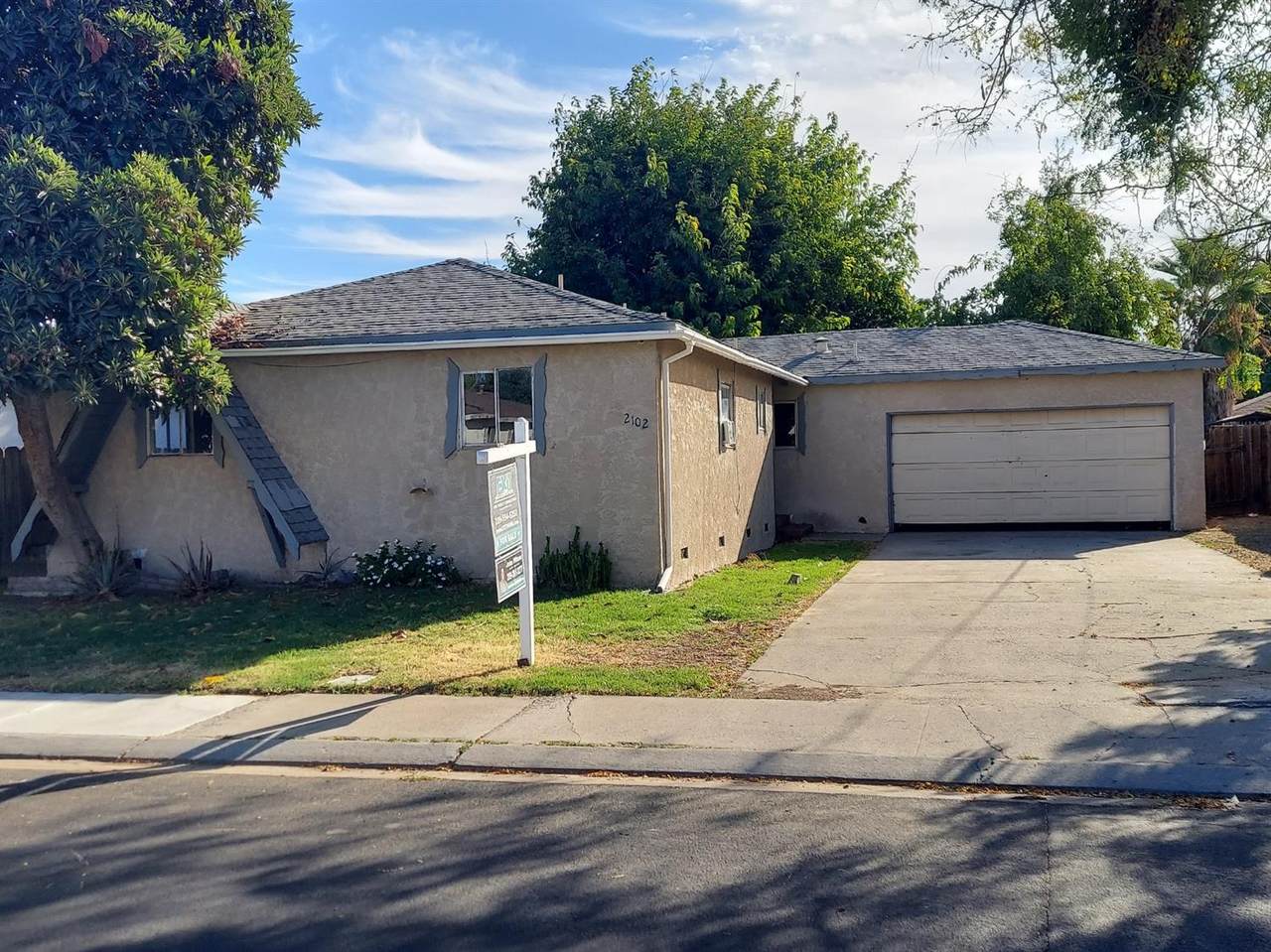 2102 Muncy Drive - Photo 1