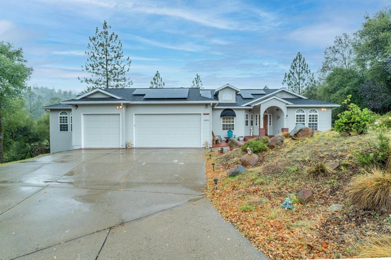 14351 Lake Vista Drive - Photo 1